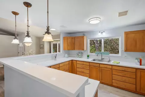 92-1974 Palm Pkwy, Ocean View, HI 96737