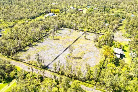 11-1800 Kopaa St, Mountain View, HI 96771