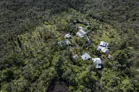 11-3733 Alaohia St, Volcano, HI 96785