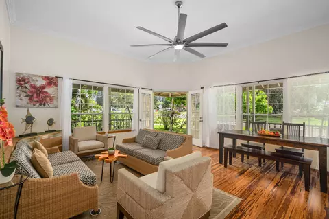 4362 Emmalani Dr, Princeville, HI 96722