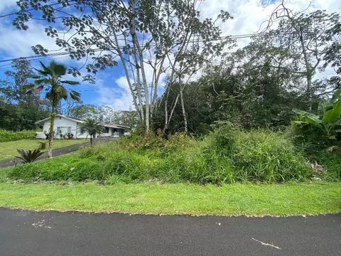 Moana St, Pahoa, HI 96778