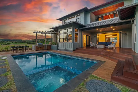 2739 Uluwehi St, Koloa, HI 96756