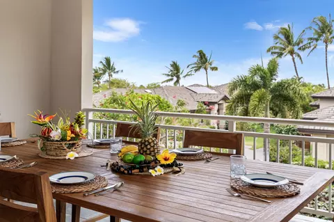 68-1025 Kaniku Dr #606, Kamuela, HI 96743