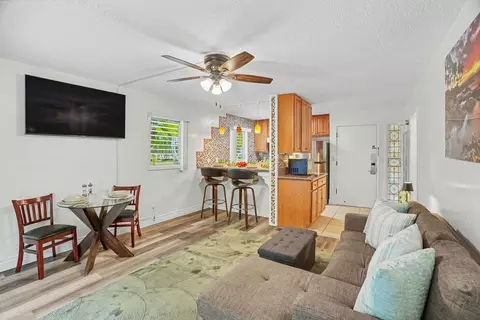 Living - 525 Aleka Lp #B8, Kapaa, HI 96746 photo 1 of 4