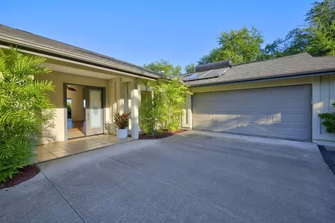 77-464 Moeuhane Pl, Kailua Kona, HI 96740