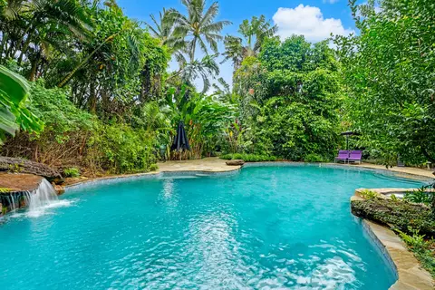 4470 Wailapa Rd # -A, Kilauea, HI 96754