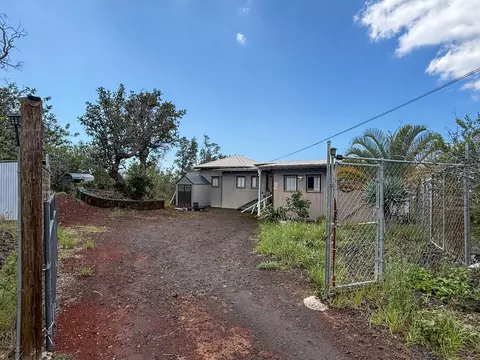 92-1480 Walaka Dr, Ocean View, HI 96737