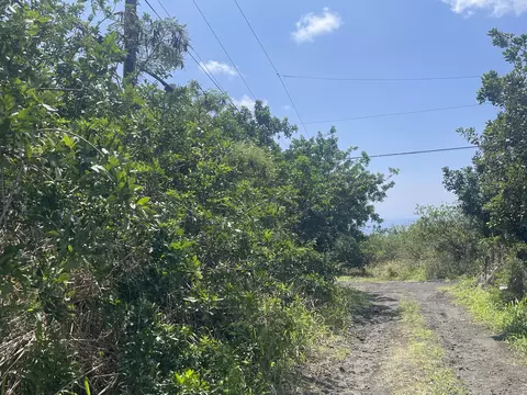 Undisclosed, Naalehu, HI 96772