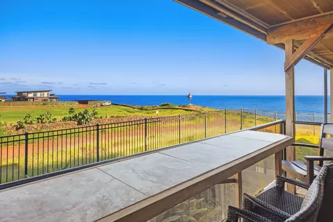 1661 Pee Rd #IIC204, Koloa, HI 96756