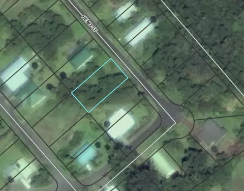 Heno St, Mountain View, HI 96771