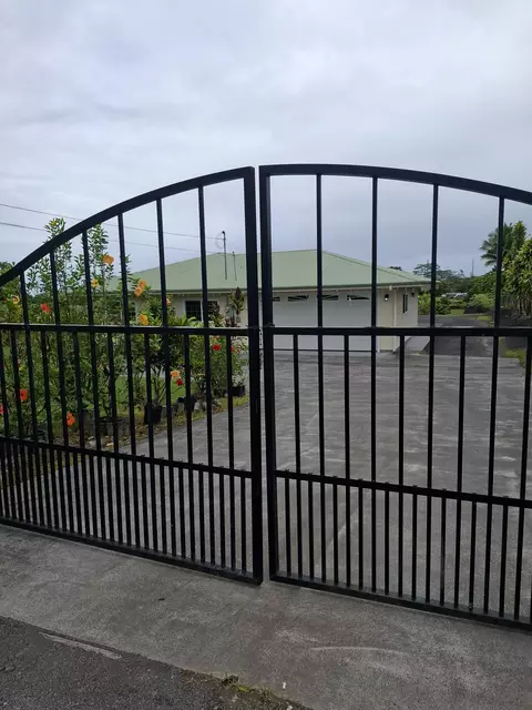 16-1669 34th Ave, Kurtistown, HI 96760