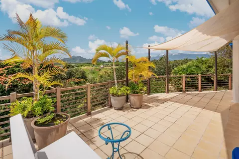 5453 Makaloa St, Kapaa, HI 96746