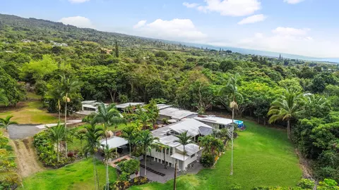 83-5369 Manako Rd, Captain Cook, HI 96704