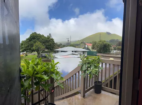 65-1305 Kawaihae Rd #B4, Kamuela, HI 96743