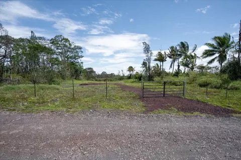 38 Th Ave, Keaau, HI 96749