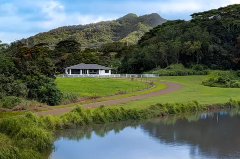 5297 Iana Pl # -A, Kapaa, HI 96746
