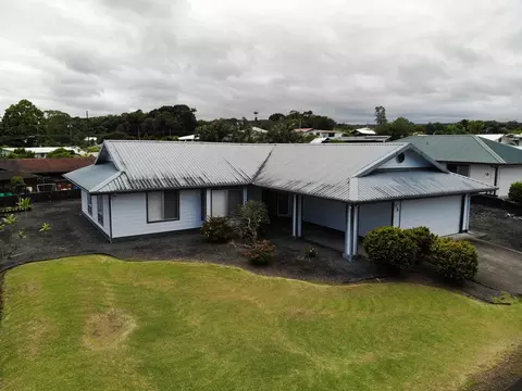 49 Waiakea Pl, Hilo, HI 96720
