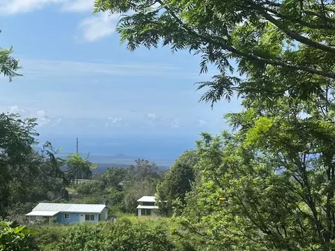92-8424 King Kamehameha Blvd, Ocean View, HI 96737