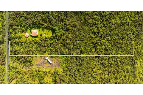 Makoa Rd, Volcano, HI 96785