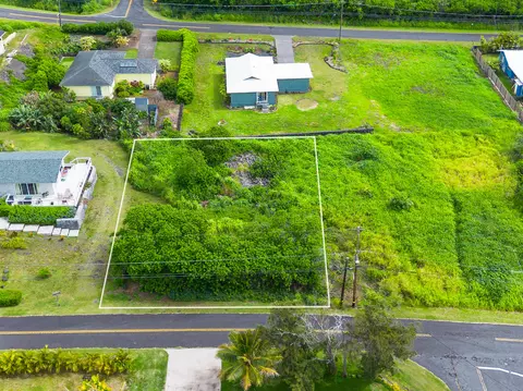 Makalii St, Naalehu, HI 96772