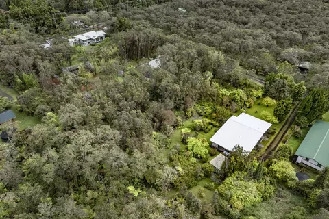 19-4041 Haunani Rd, Volcano, HI 96785