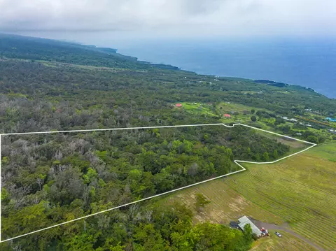 87-1081 Haleili Rd, Captain Cook, HI 96704
