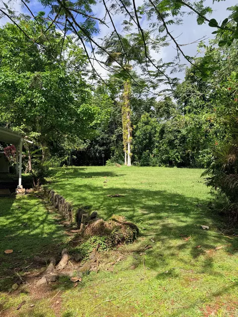 Manalo St, Pahoa, HI 96778