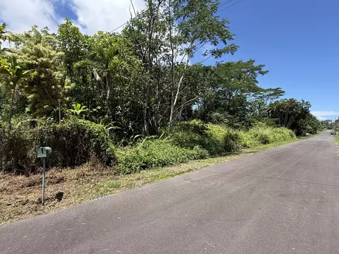 Mano St, Pahoa, HI 96778
