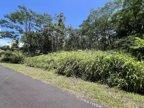 Mano St, Pahoa, HI 96778