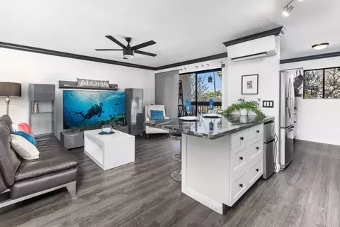 75-5863 Kuakini Hwy #221, Kailua Kona, HI 96740