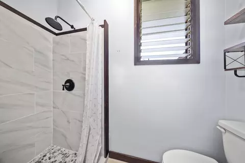 Bath - 4736 Hokuloa Pl, Eleele, HI 96705 photo 2 of 2