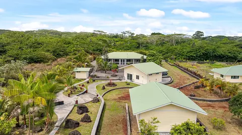 15-2075 18th Ave, Keaau, HI 96749