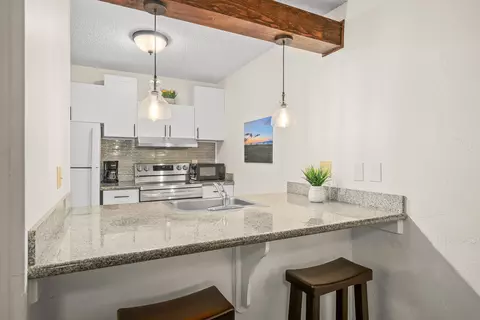 Kitchen - 525 Aleka Lp #A3, Kapaa, HI 96746 photo 1 of 4