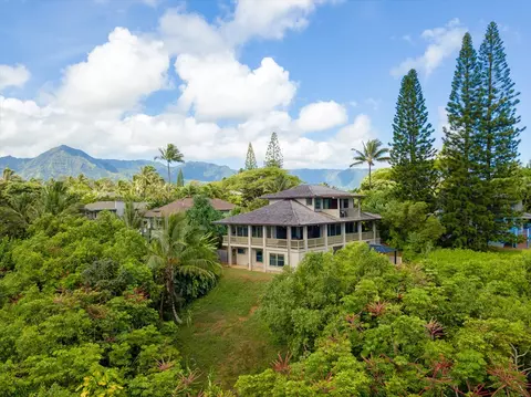 3679 Kaweonui Rd, Princeville, HI 96722