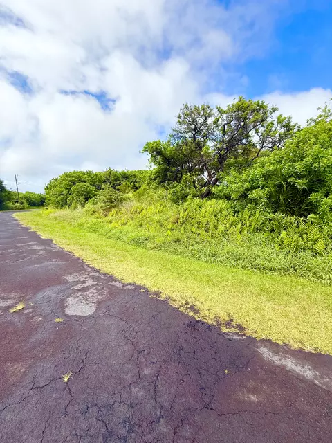Kanaloa Pl, Naalehu, HI 96772