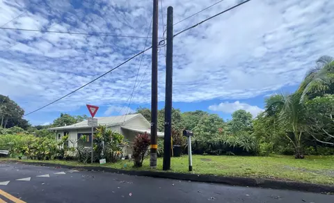 27-394 Old Mamalahoa Hwy, Papaikou, HI 96781
