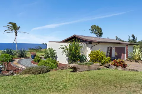 55-199 Hoea Rd, Hawi, HI 96719