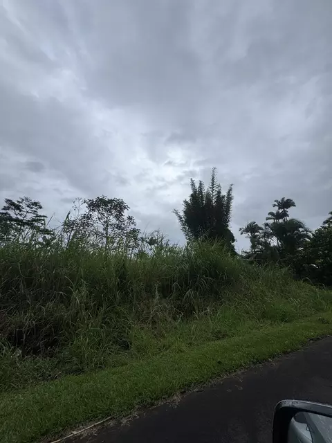 Sandalwood Dr, Pahoa, HI 96778