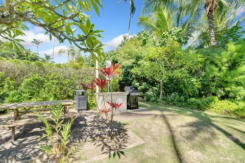 Exterior - 525 Aleka Lp #H7, Kapaa, HI 96746 photo 6 of 7