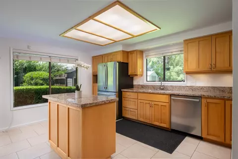 66-1665 Waiaka St, Kamuela, HI 96743