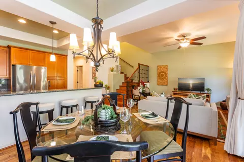 68-1125 Kaniku Dr #203, Kamuela, HI 96743