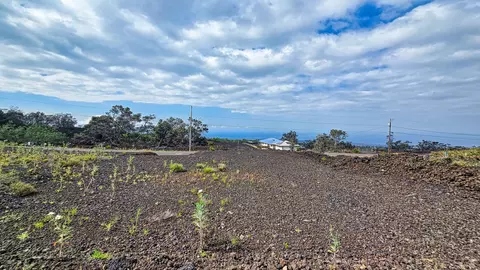 92-1593 Donola Dr, Ocean View, HI 96737