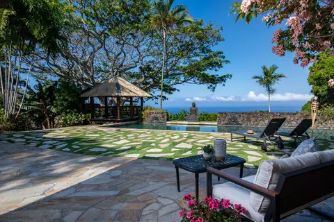 77-6236 A Mamalahoa Hwy, Holualoa, HI 96725
