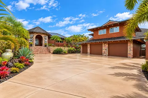 4272 Iliohu Pl, Lihue, HI 96766