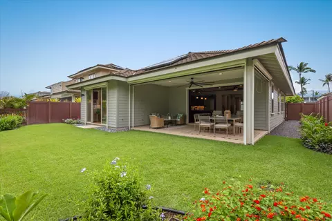 78-132 Holuakai St, Kailua Kona, HI 96740