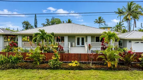 15-1635 Beach Rd, Keaau, HI 96749