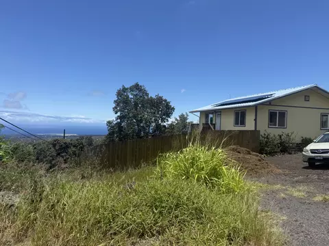 92-8353 Bamboo Ln, Ocean View, HI 96737