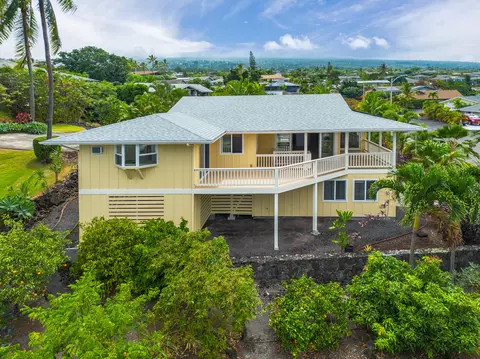 73-4346 Lunahana Pl, Kailua Kona, HI 96740