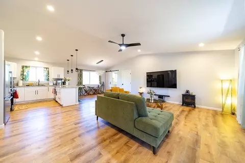 16-425 Brookover St, Keaau, HI 96749