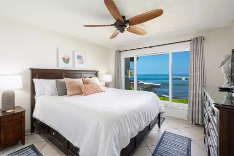 78-6800 Alii Dr #2, Kailua Kona, HI 96740